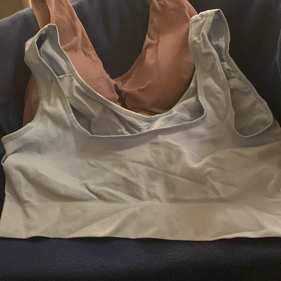 Kinyaoyao NWT 3 Pack of Wine, Pink & Blue XL sports bras with removable pads. - Picture 3 of 6